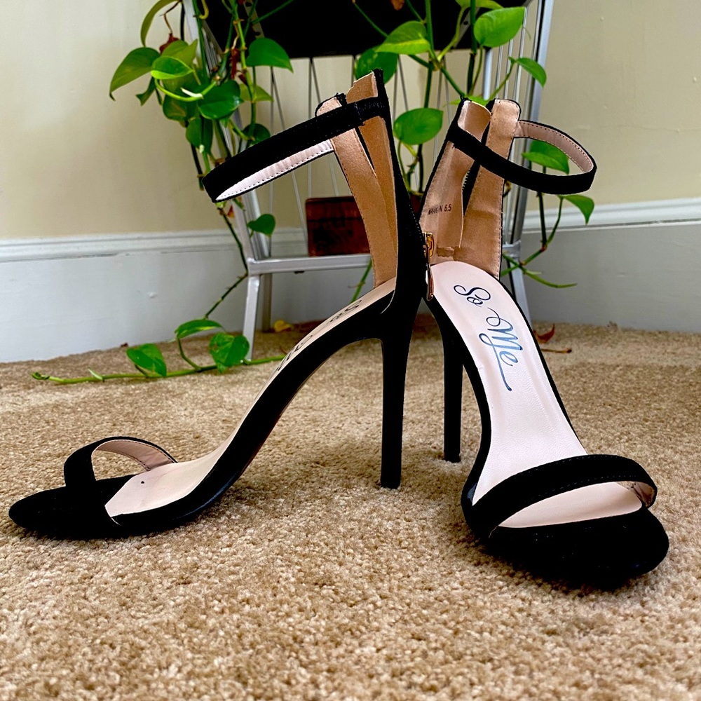 STILETTO FASHION NOVA HEELS
